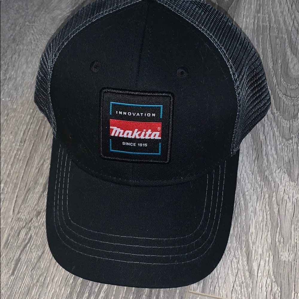 Black Makita hat